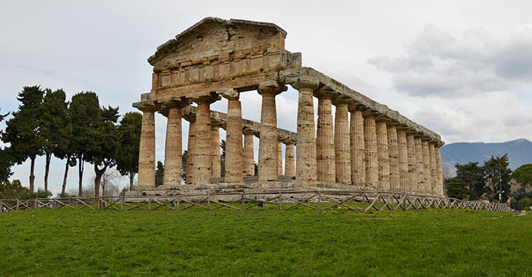 Paestum - Atmosfera d’altri templi